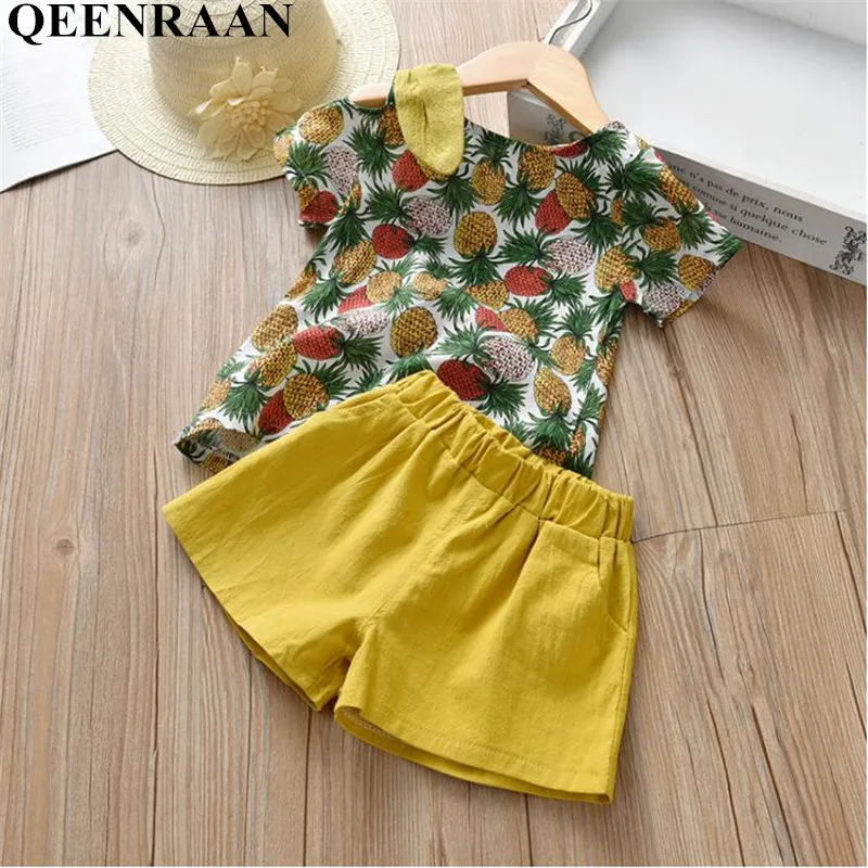 2019 Girls Children's Sets Summer Fruit Pineapple Vest Two-piece Suit Pants Fashion Casual Girl Shorts Sleeve Tops Kids Clothes
2019 Girls Children's Sets Summer Fruit Pineapple Vest Two-piece Suit Pants Fashion Casual Girl Shorts Sleeve Tops Kids Clothes