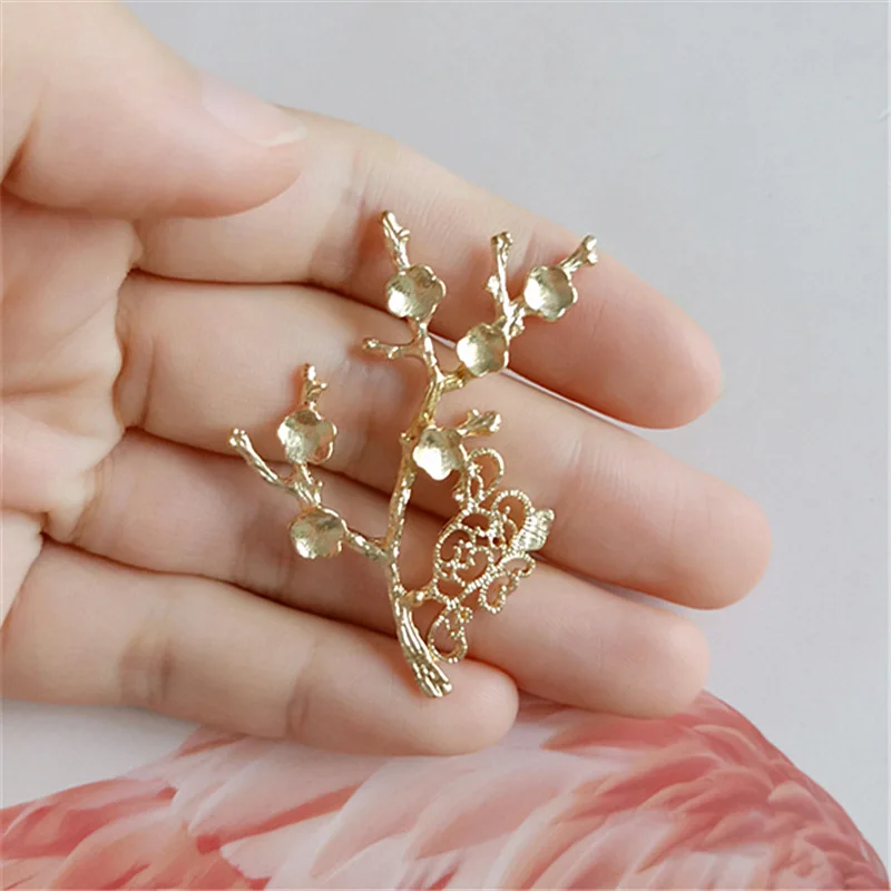 50pc 33*46mm Alloy Charm Gold color Big Leaf Branch Charm Branch Pendant for Wedding Hair Jewelry Making DIY Handmade Craft
50pc 33*46mm Alloy Charm Gold color Big Leaf Branch Charm Branch Pendant for Wedding Hair Jewelry Making DIY Handmade Craft