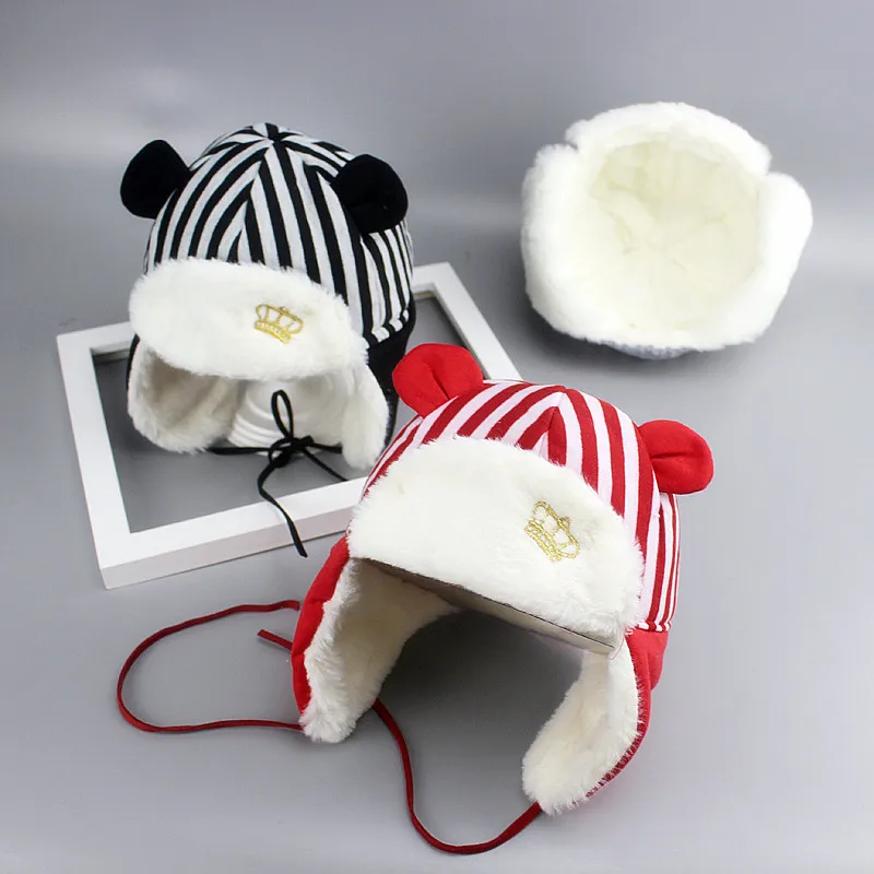 SUMEIKE New Winter Warm Protection Ear Fur Hat Caps Snapback Hats For Children Boy girl Anime Hip Hop Hats
SUMEIKE New Winter Warm Protection Ear Fur Hat Caps Snapback Hats For Children Boy girl Anime Hip Hop Hats