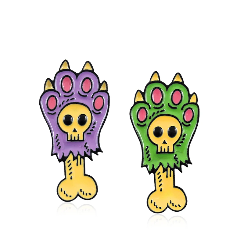 Animal Skeleton Claw Metal Enamel Brooch Personality Exaggerated Costume Backpack Badge Pin Men's and Women's Trendy Jewelry
Animal Skeleton Claw Metal Enamel Brooch Personality Exaggerated Costume Backpack Badge Pin Men's and Women's Trendy Jewelry