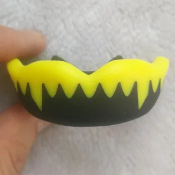 New Style Mouth Guard Gum Shield Muay Thai Boxing MMA Basketball Teeth Protector Rugby Football Gym Fight Sports Teeth Guard
New Style Mouth Guard Gum Shield Muay Thai Boxing MMA Basketball Teeth Protector Rugby Football Gym Fight Sports Teeth Guard
