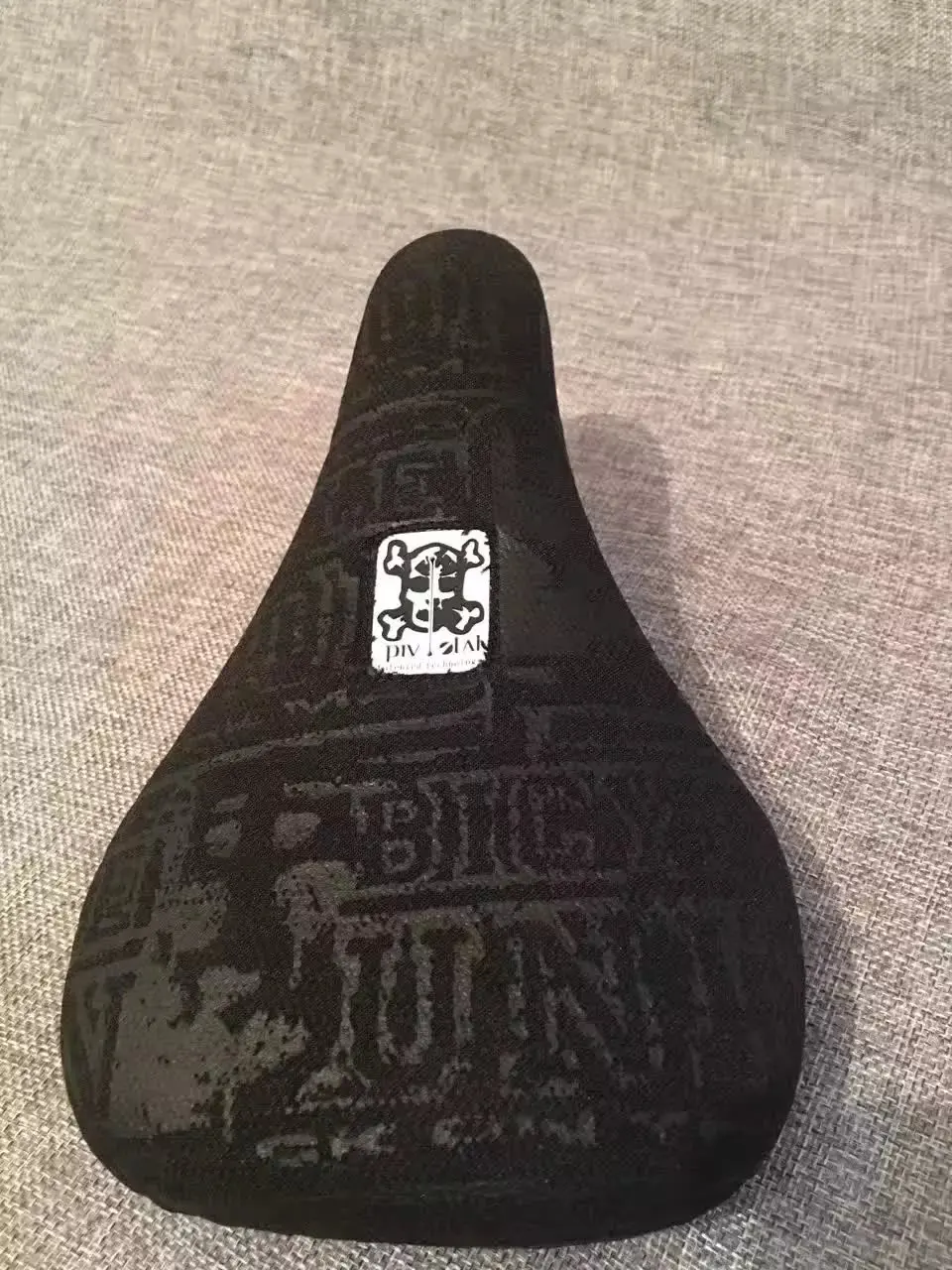 Bicycle Union Map PIVOTAL bmx seats saddle MTB FGFS freestyle pivotal seat good quality for sale
Bicycle Union Map PIVOTAL bmx seats saddle MTB FGFS freestyle pivotal seat good quality for sale