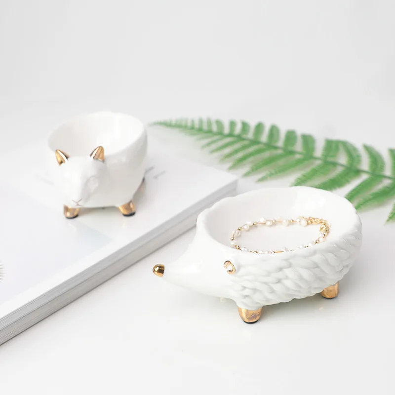 Fruits Plates Ceramic Hedgehog fox Storage Tray Dish Porcelain Snack Plate Jewelry Plate Tableware
Fruits Plates Ceramic Hedgehog fox Storage Tray Dish Porcelain Snack Plate Jewelry Plate Tableware