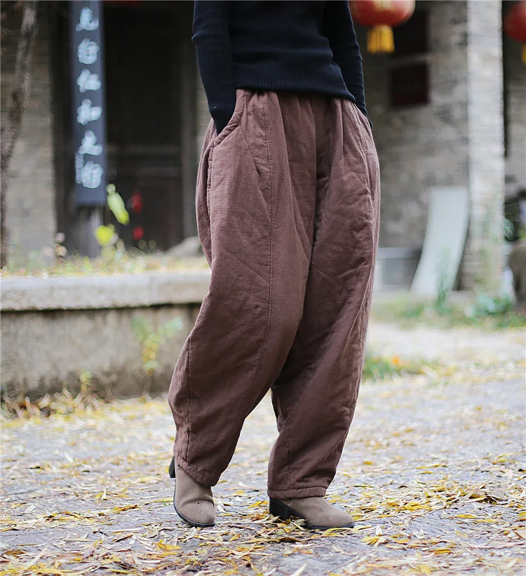 YoYiKamomo 2018 Winter Women Loose Pants Thick Warm Cotton Padded Harem Pants Solid Color Elastic Color Big Size Women Trousers
YoYiKamomo 2018 Winter Women Loose Pants Thick Warm Cotton Padded Harem Pants Solid Color Elastic Color Big Size Women Trousers