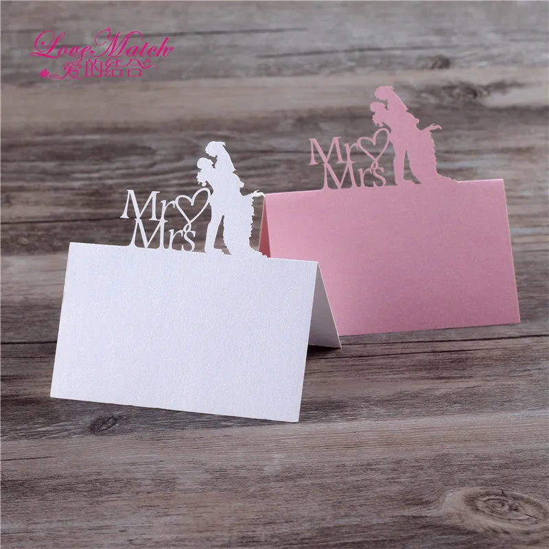 40pcs Bride And Groom Laser Cut Table Name Place Card Wedding Favors Table Name Card Pearl Paper Card Wedding Wedding Decoration
40pcs Bride And Groom Laser Cut Table Name Place Card Wedding Favors Table Name Card Pearl Paper Card Wedding Wedding Decoration