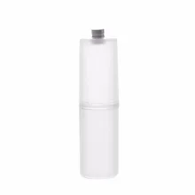 White Plastic AAA to AA Size Battery Converter Adapter White Plastic AAA to AA Size Battery Converter Adapter