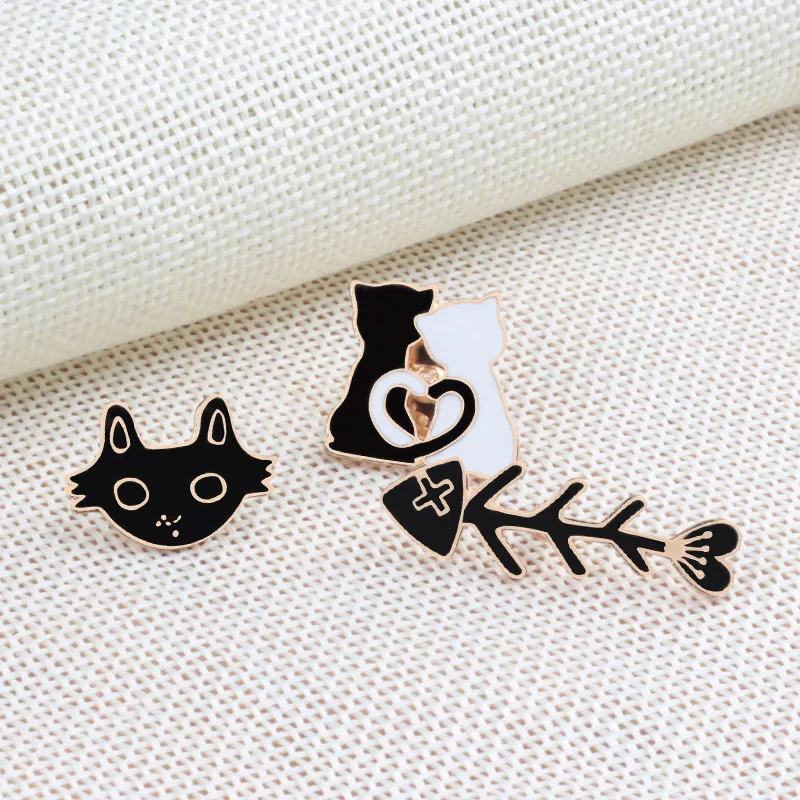 1pcs Cartoon cat kitten Enamel pin Brooch CD heart glasses wink cat black white Lapel Pin Coat badge Fashion Jewelry for kids
1pcs Cartoon cat kitten Enamel pin Brooch CD heart glasses wink cat black white Lapel Pin Coat badge Fashion Jewelry for kids
