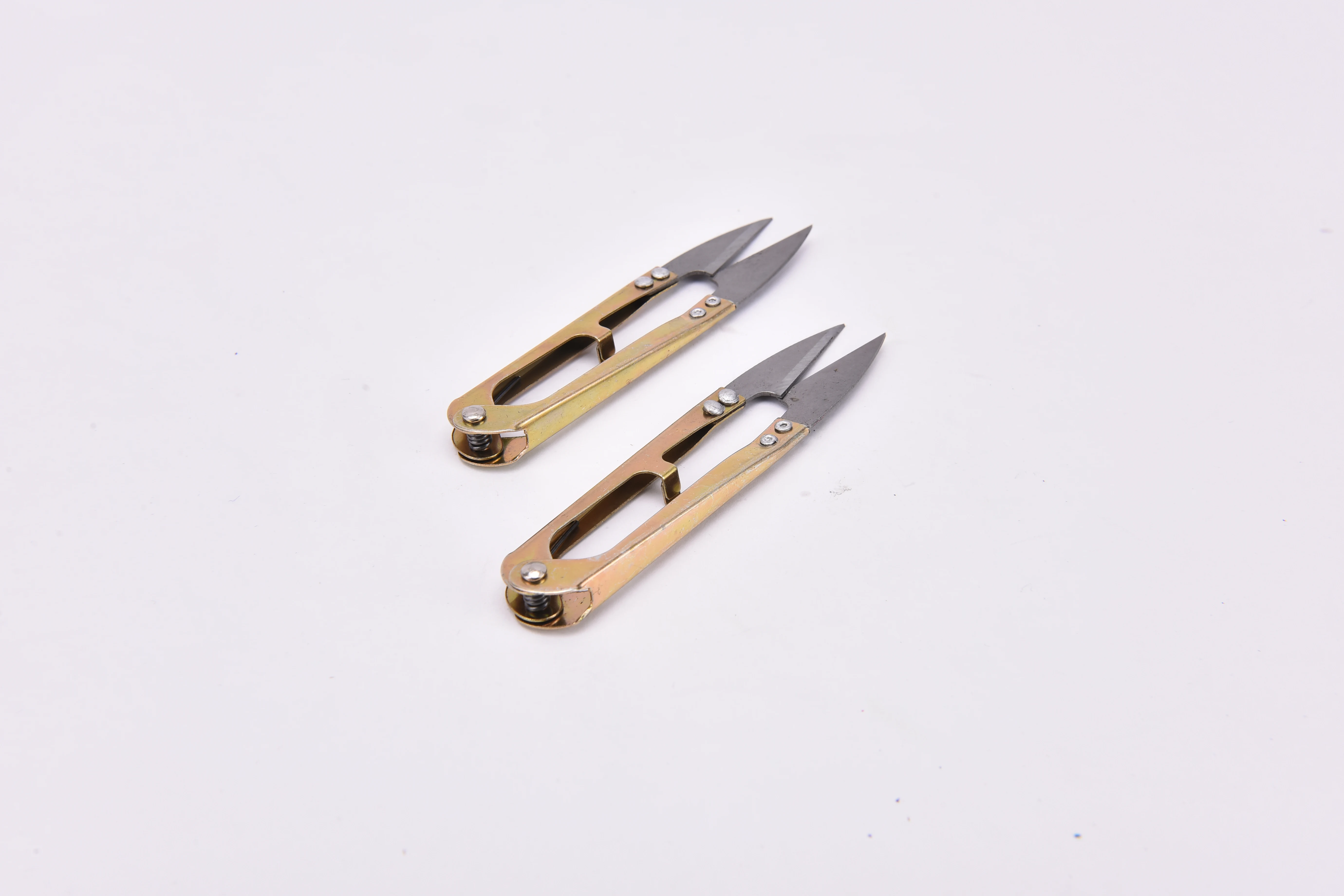 New 1PC Sewing Scissors Tailor Scissors Sewing Snip Thread Cutter Scissors Home Tool
New 1PC Sewing Scissors Tailor Scissors Sewing Snip Thread Cutter Scissors Home Tool