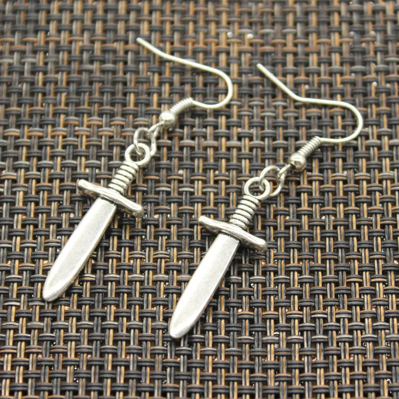 New Fashion Handmade dagger ax tomahawk sword police baton pestle Pendants Silver Earrings For Womens Style
New Fashion Handmade dagger ax tomahawk sword police baton pestle Pendants Silver Earrings For Womens Style