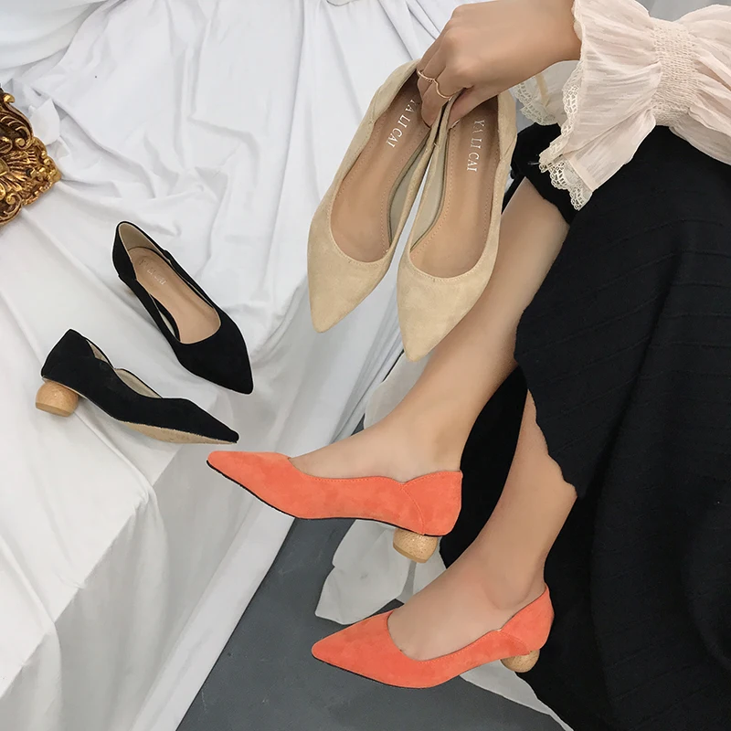 Kid Suede Pumps Woman Chunky Heels Shoes shallow Slip on slide ruffles Pointed Toe Sandals Ladies wood heel sandalias mujer
Kid Suede Pumps Woman Chunky Heels Shoes shallow Slip on slide ruffles Pointed Toe Sandals Ladies wood heel sandalias mujer