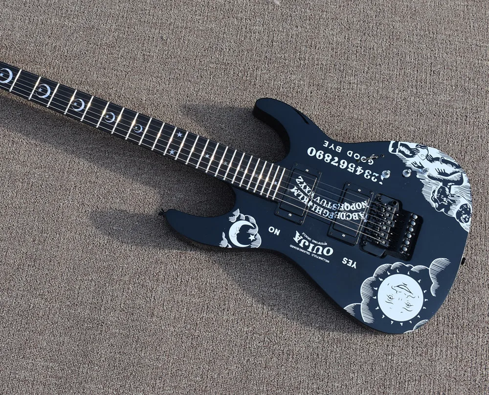 Black electric guitar with moon goddess pattern, mahogany fingerboard, providing customized service.
Black electric guitar with moon goddess pattern, mahogany fingerboard, providing customized service.
