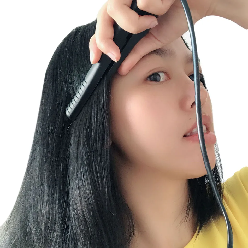 KIPAPA Mini Hair Straightener Flat Iron Mini Salon Ceramic Travel Hair Straightening Iron Electric Hairdressing Styling Tools 
KIPAPA Mini Hair Straightener Flat Iron Mini Salon Ceramic Travel Hair Straightening Iron Electric Hairdressing Styling Tools