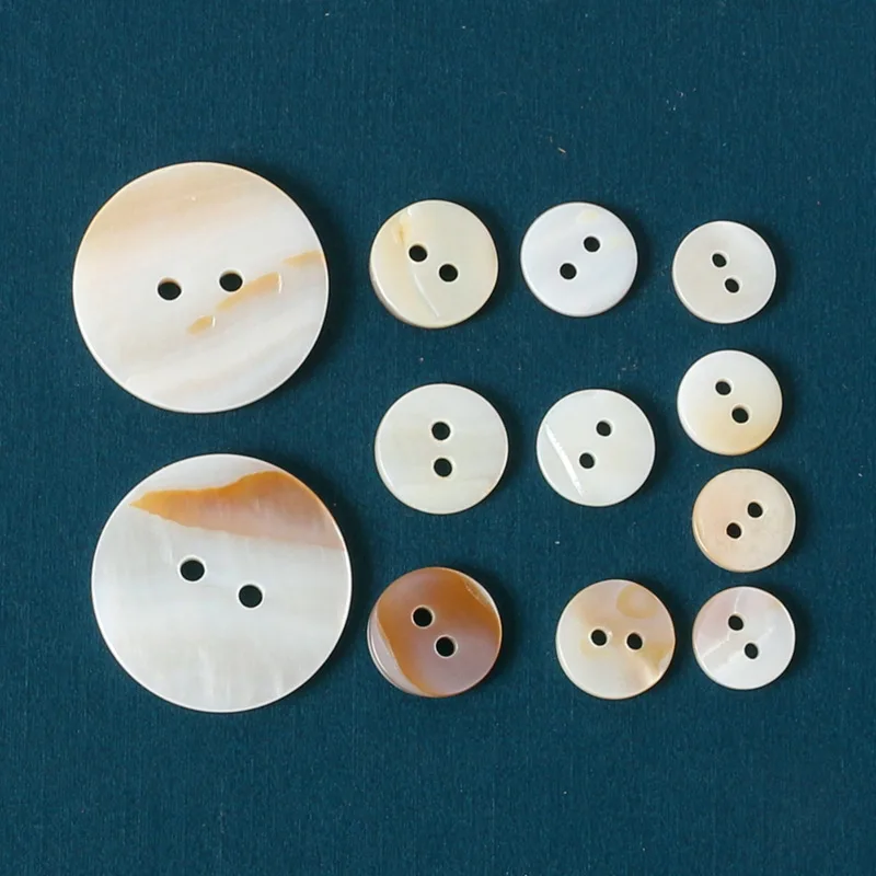 Mini 40pcs Tiny shell buttons for doll clothing craft decoration shells Color Mother of Pearl Round Button sewing accessories
Mini 40pcs Tiny shell buttons for doll clothing craft decoration shells Color Mother of Pearl Round Button sewing accessories
