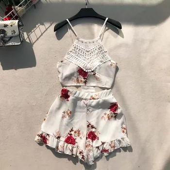 NiceMix Bohemian style women 2 pieces sets 2019 summer new sexy bow backless vest + ruffles floral shorts chiffon female 2 piece
NiceMix Bohemian style women 2 pieces sets 2019 summer new sexy bow backless vest + ruffles floral shorts chiffon female 2 piece