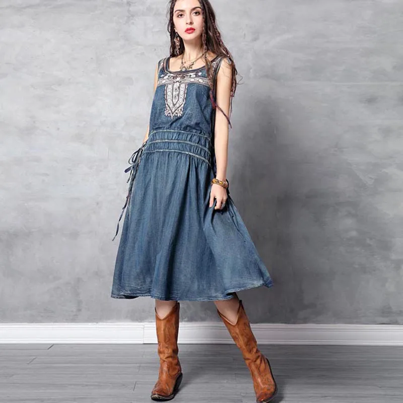 Free Shipping 2019 New Fashion Sleeveless Denim Dresses For Women Long mid-calf M-XL Embroidery Vintage Chinese Style Dresses
Free Shipping 2019 New Fashion Sleeveless Denim Dresses For Women Long mid-calf M-XL Embroidery Vintage Chinese Style Dresses