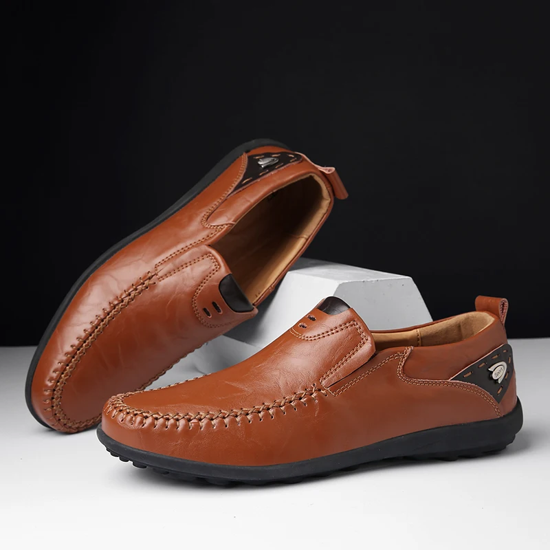 Men Leather Shoes Large Size Loafers Flat Moccasins Casual Shoes Breathable Peas Shoes Men's Plus Velvet Peas Casual Shoes 38-47
Men Leather Shoes Large Size Loafers Flat Moccasins Casual Shoes Breathable Peas Shoes Men's Plus Velvet Peas Casual Shoes 38-47