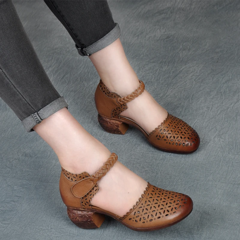 Women Leather Sandals Peep Toe 2019 Summer Shoes Ladies Casual Sandals Simple Beige Handmade Genuine Leather Women Sandals
Women Leather Sandals Peep Toe 2019 Summer Shoes Ladies Casual Sandals Simple Beige Handmade Genuine Leather Women Sandals