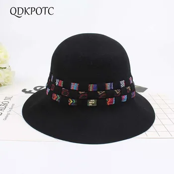 QDKPOTC 2018 New Autumn Winter Female Fedoras Wool Felt Hats Elegant Bucket Hand-woven Ethnic Style Belt Cap Women Fedora Hat
QDKPOTC 2018 New Autumn Winter Female Fedoras Wool Felt Hats Elegant Bucket Hand-woven Ethnic Style Belt Cap Women Fedora Hat