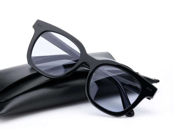 Korea bigbang brand Vintage Square Sunglasses Gentle maya Glasses pink lens Acetate Material oculos de grau men eyewear frames
Korea bigbang brand Vintage Square Sunglasses Gentle maya Glasses pink lens Acetate Material oculos de grau men eyewear frames