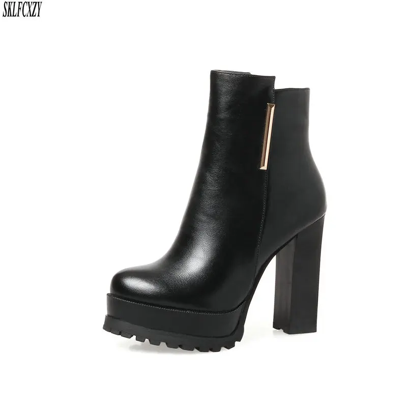 SKLFCXZY New fashion fall leather women boots 100% cowhide high heel women boots skid-resistant woman shoes size 34-43
SKLFCXZY New fashion fall leather women boots 100% cowhide high heel women boots skid-resistant woman shoes size 34-43