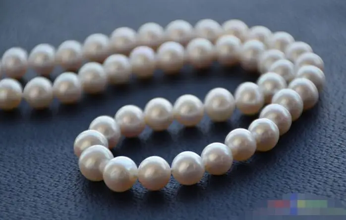 FREE SHIPPING HOT sell new Style >>>>AAAAA++ 17" 10mm round white freshwater pearl necklace 14kt
FREE SHIPPING HOT sell new Style >>>>AAAAA++ 17" 10mm round white freshwater pearl necklace 14kt