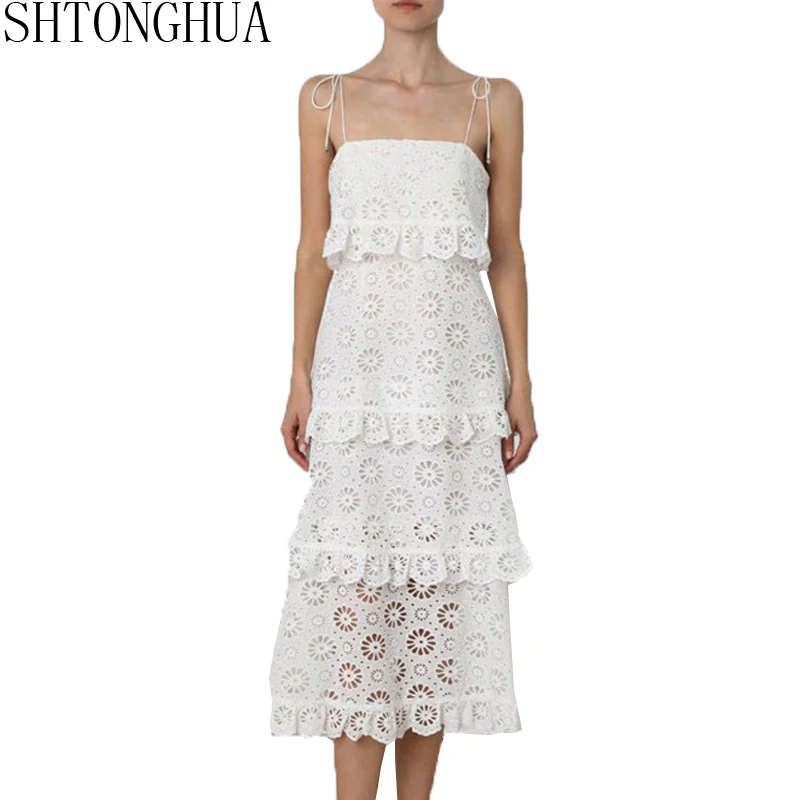 SHTONGHUA Women Spaghetti Strap Long Dress 2019 Runway Summer Cotton Patchwork Lace Layers Ruffles Dress Sexy Hollow Out Dress
SHTONGHUA Women Spaghetti Strap Long Dress 2019 Runway Summer Cotton Patchwork Lace Layers Ruffles Dress Sexy Hollow Out Dress
