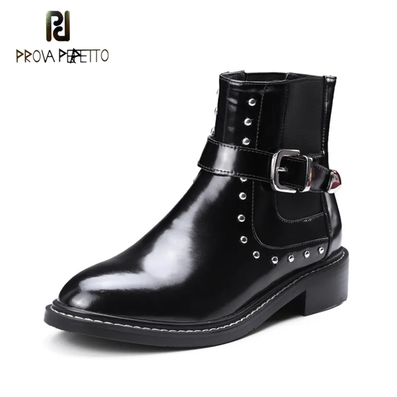 Prova Perfetto Fashion Neutral Real Patent Leather Buckle Rivet Martin Ankle Boots Warm With Plush Women Flat Motorcycle Boots
Prova Perfetto Fashion Neutral Real Patent Leather Buckle Rivet Martin Ankle Boots Warm With Plush Women Flat Motorcycle Boots