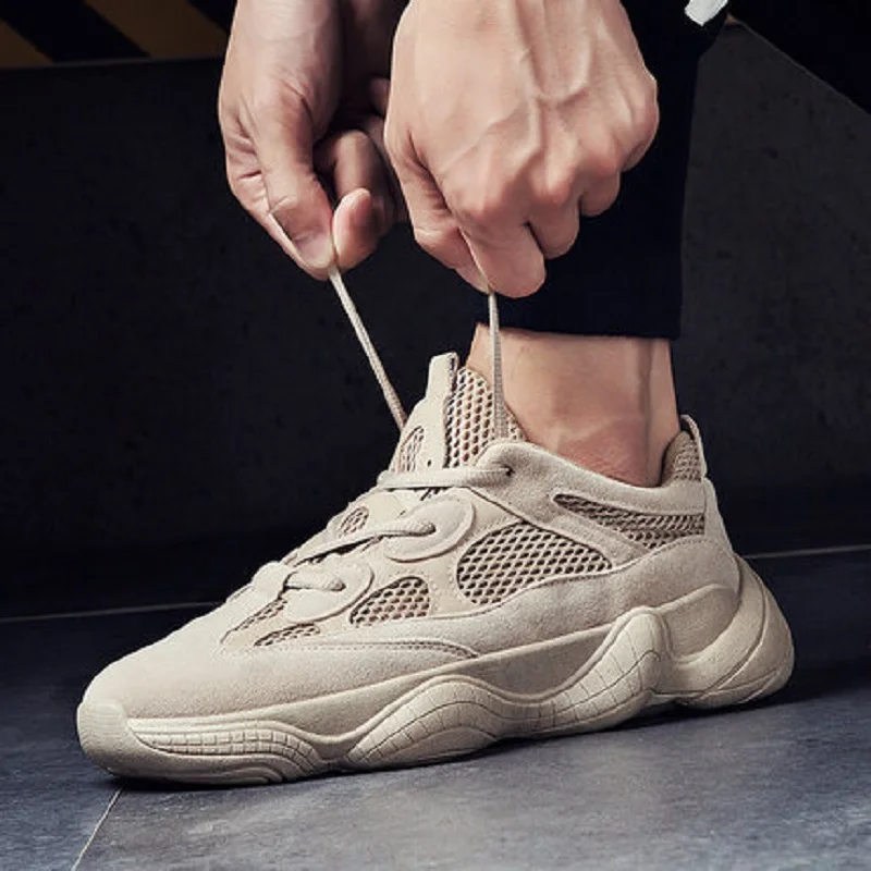 Summer Korean version of breathable wild running shoes trend men's old tide shoes.
Summer Korean version of breathable wild running shoes trend men's old tide shoes.