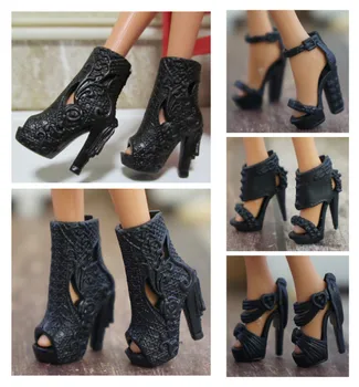 Original 1 pair 1/6 Fashion High Heel Sandals Black Doll shoes High quality Boots for Barbie Doll shoes 1/6
Original 1 pair 1/6 Fashion High Heel Sandals Black Doll shoes High quality Boots for Barbie Doll shoes 1/6