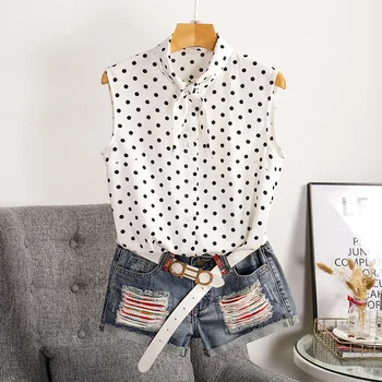 2019 Summer New Dot with Sleeveless Chiffon Shirt Large Size Female Vest OL Star with The Bottom Top Bow Women Tanks Loose
2019 Summer New Dot with Sleeveless Chiffon Shirt Large Size Female Vest OL Star with The Bottom Top Bow Women Tanks Loose