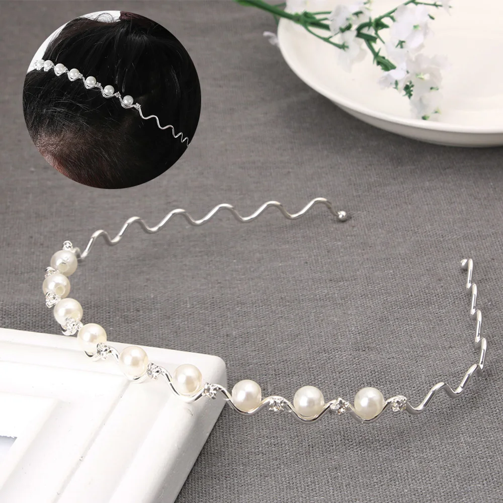 1Pc Fashion Lovely Wavy Pearl Headband Tiara Crystal Rhinestone Flower Wedding Party Head Accessories Jewelry Bridal Gift
1Pc Fashion Lovely Wavy Pearl Headband Tiara Crystal Rhinestone Flower Wedding Party Head Accessories Jewelry Bridal Gift