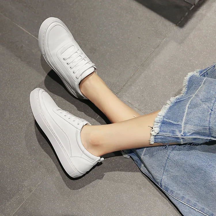 2019 New autumn walking shoes women's belt with small white shoes flat head flat walking shoes ND428-1-4
2019 New autumn walking shoes women's belt with small white shoes flat head flat walking shoes ND428-1-4