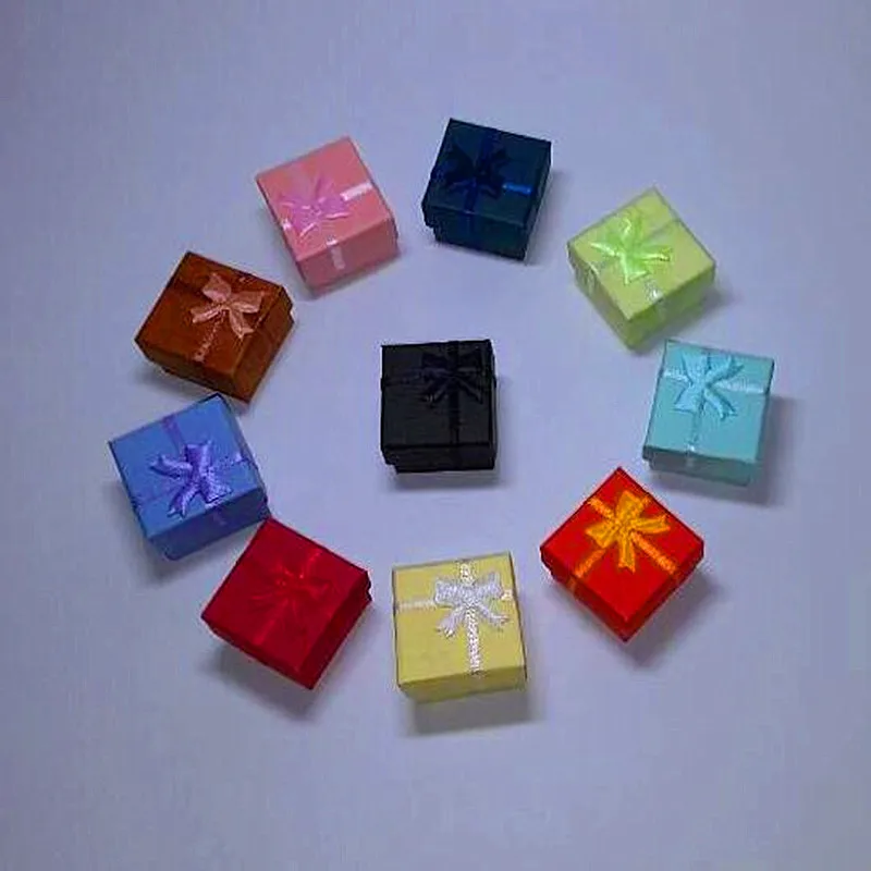 wholesale 24pc/lot size4*4*3cm 10 colors,jewelry display paper ring earrings gift box velvet ring boxes storage tray holders
wholesale 24pc/lot size4*4*3cm 10 colors,jewelry display paper ring earrings gift box velvet ring boxes storage tray holders