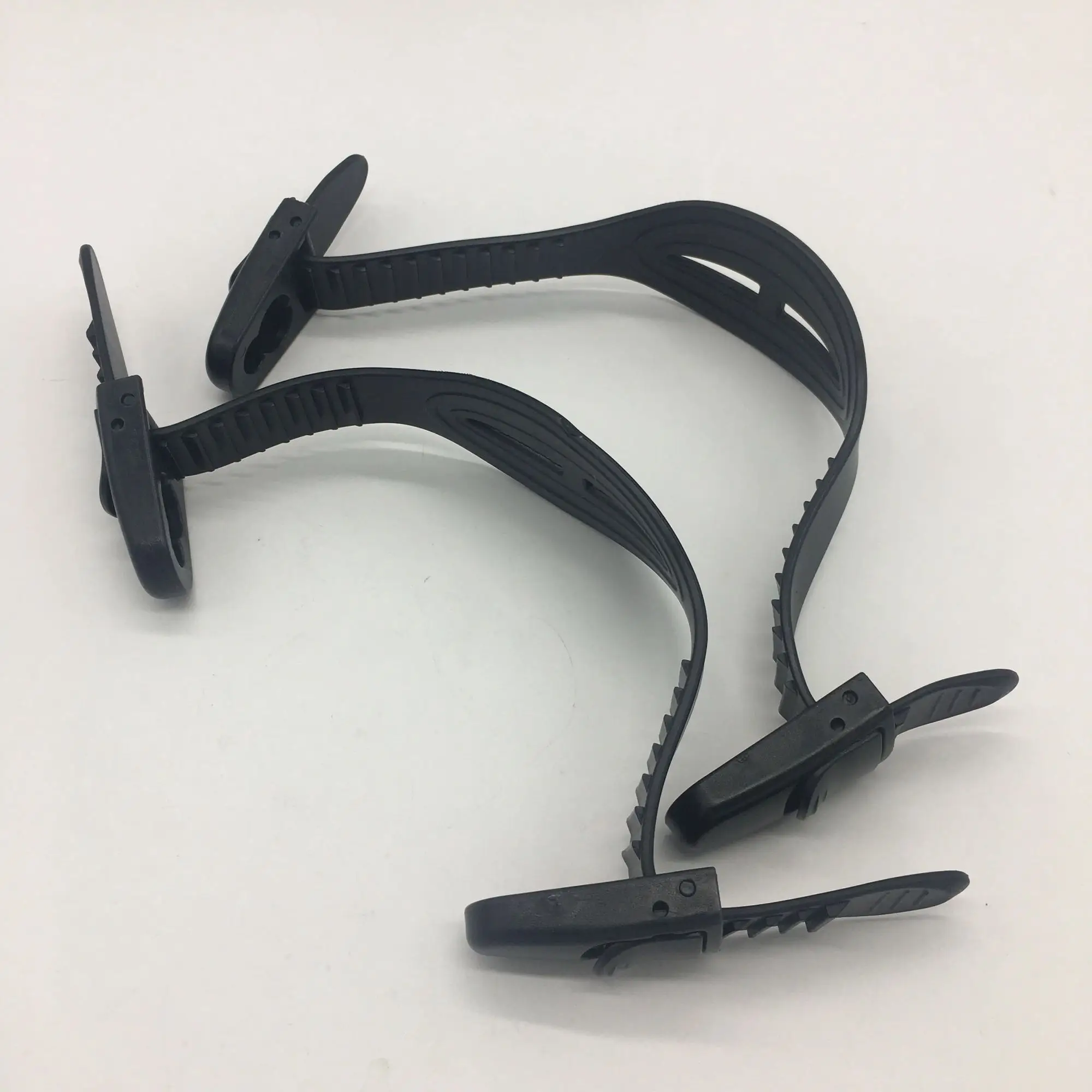 Swimming Fins Elastic band Thicken Snorkeling Foot Flipper Swim Equipment Child Adult Diving Fins Portable Frog shoe Accessories
Swimming Fins Elastic band Thicken Snorkeling Foot Flipper Swim Equipment Child Adult Diving Fins Portable Frog shoe Accessories