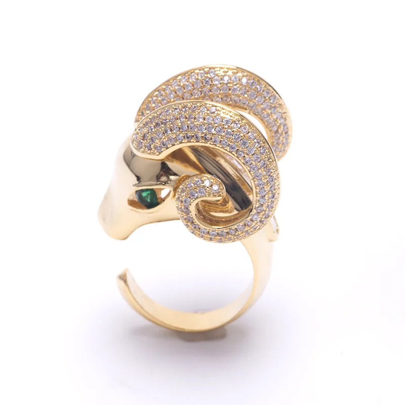 Individual sheep head ring set zircon animal ring European and American exquisite copper selling zodiac jewelry
Individual sheep head ring set zircon animal ring European and American exquisite copper selling zodiac jewelry