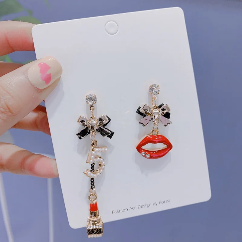New Luxury Brand Hat Letter Bag Bow Stud Earrings Fashion Fringed Paris 5 Pearl Earring Woman Party Wedding
New Luxury Brand Hat Letter Bag Bow Stud Earrings Fashion Fringed Paris 5 Pearl Earring Woman Party Wedding