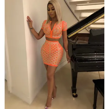 2019 Summer Geometric Glitter Rhinestone Sexy Two Pieces Set V-Neck Women Sequins Crop Top Mini Skirt Suits Casual Outfits
2019 Summer Geometric Glitter Rhinestone Sexy Two Pieces Set V-Neck Women Sequins Crop Top Mini Skirt Suits Casual Outfits