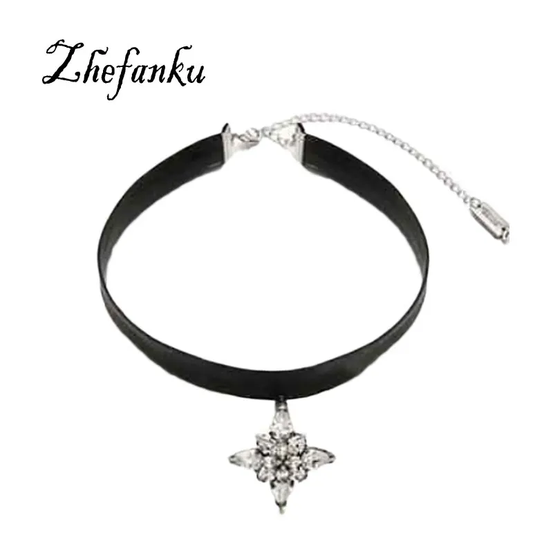 Fashion 2017 Crystal Leather Choker Necklaces Women Punk Pendant Necklace Gothic Choker Fashion Goth Boho Jewelry For Girls
Fashion 2017 Crystal Leather Choker Necklaces Women Punk Pendant Necklace Gothic Choker Fashion Goth Boho Jewelry For Girls