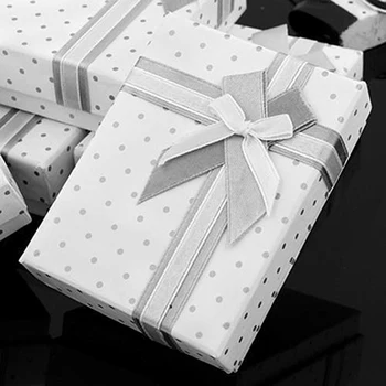5 Pcs Dot Paper Gift Boxes Ring Necklace Earrings Bracelet Jewelry Packaging Box Engagement Ring organizer box Display Gift
5 Pcs Dot Paper Gift Boxes Ring Necklace Earrings Bracelet Jewelry Packaging Box Engagement Ring organizer box Display Gift