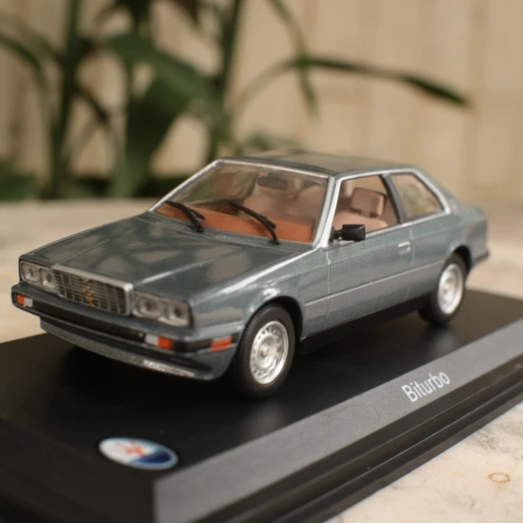 1:43 Die Cast Metal Alloy Martha Pull Pedicel 1984 Biturbo Scene Model Auto Salon Girl Free Shipping
1:43 Die Cast Metal Alloy Martha Pull Pedicel 1984 Biturbo Scene Model Auto Salon Girl Free Shipping
