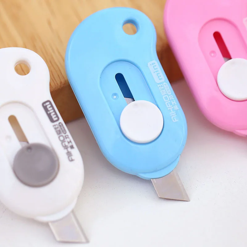 Jonvon Satone 3 Pcs Mini Utility Knife Portable Small Art Knife Express Box Opener Office Stationery Paper Cutting Letter Opener
Jonvon Satone 3 Pcs Mini Utility Knife Portable Small Art Knife Express Box Opener Office Stationery Paper Cutting Letter Opener