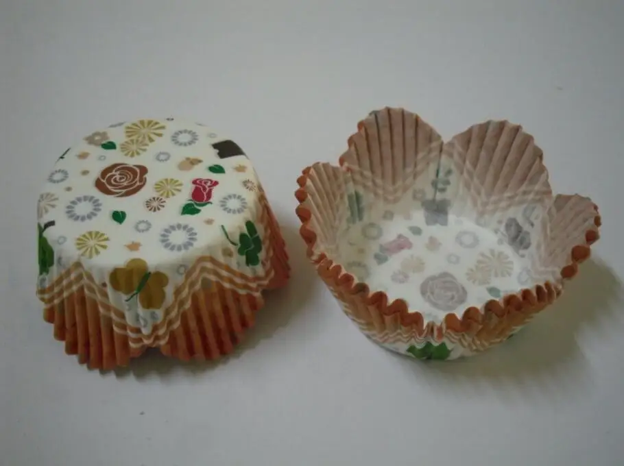4.5inch 500pcs/lot rose flower love petals cupcake liners baking paper cup muffin cases for wedding/festival party Decoration
4.5inch 500pcs/lot rose flower love petals cupcake liners baking paper cup muffin cases for wedding/festival party Decoration