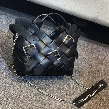 Fashion Woven Luxury crossbody bags European lady messenger bag Handmade bucket Bag Designer Top Quality cow leather Bags
Fashion Woven Luxury crossbody bags European lady messenger bag Handmade bucket Bag Designer Top Quality cow leather Bags