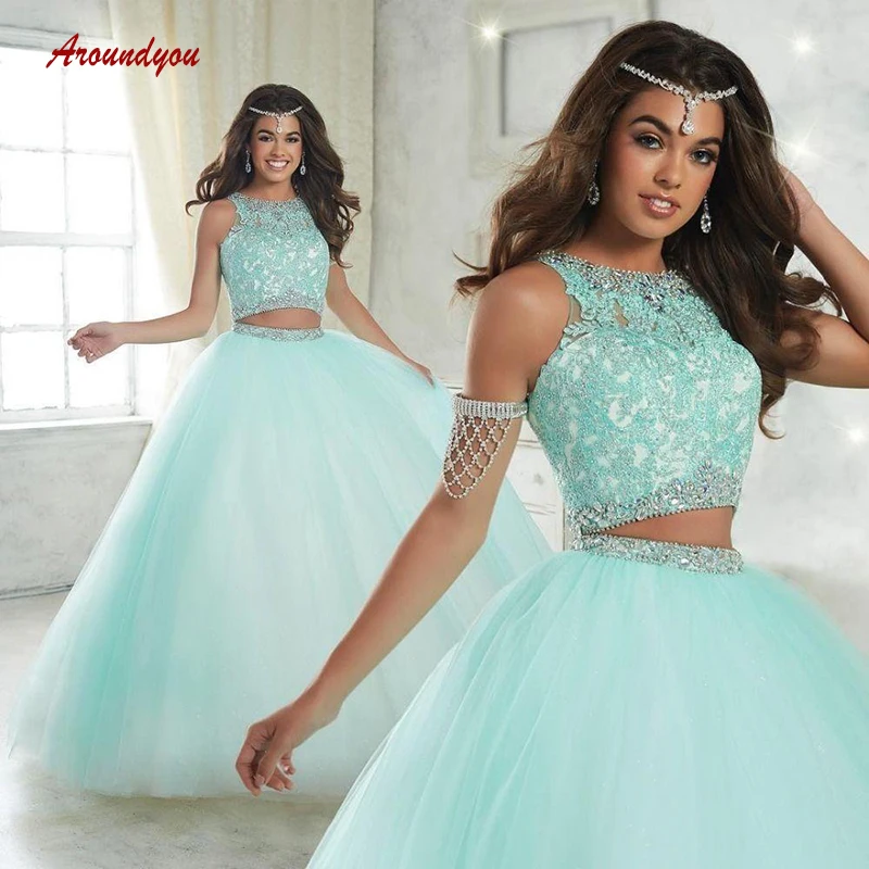 Luxury Lace Quinceanera Dresses Ball Gown Crystal Beaded Prom Debutante Sweet 16 Dress vestidos de 15 anos
Luxury Lace Quinceanera Dresses Ball Gown Crystal Beaded Prom Debutante Sweet 16 Dress vestidos de 15 anos
