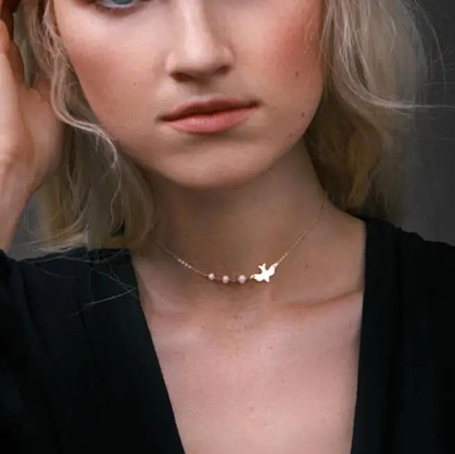 HuaTang Bohemian Pigeon Pendant Necklace Geometric Pearl Gold Chain Necklaces for Women Layered Necklace Jewelry 6723
HuaTang Bohemian Pigeon Pendant Necklace Geometric Pearl Gold Chain Necklaces for Women Layered Necklace Jewelry 6723