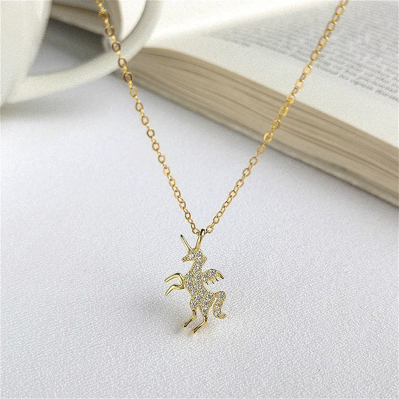 Fengxiaoling 2019 New 925 Sterling Silver Multiple Zircon Golden Unicorn Pendant Necklaces For Women Fine Jewelry
Fengxiaoling 2019 New 925 Sterling Silver Multiple Zircon Golden Unicorn Pendant Necklaces For Women Fine Jewelry