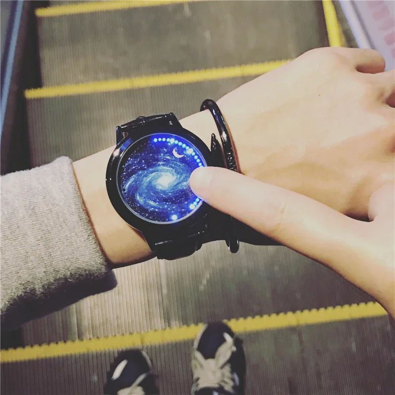 Fashion Creative Quartz Watch Personality Minimalist Leather Normal LED Watch Men Women Unisex Wristwatches Couple Clock LZ2209
Fashion Creative Quartz Watch Personality Minimalist Leather Normal LED Watch Men Women Unisex Wristwatches Couple Clock LZ2209