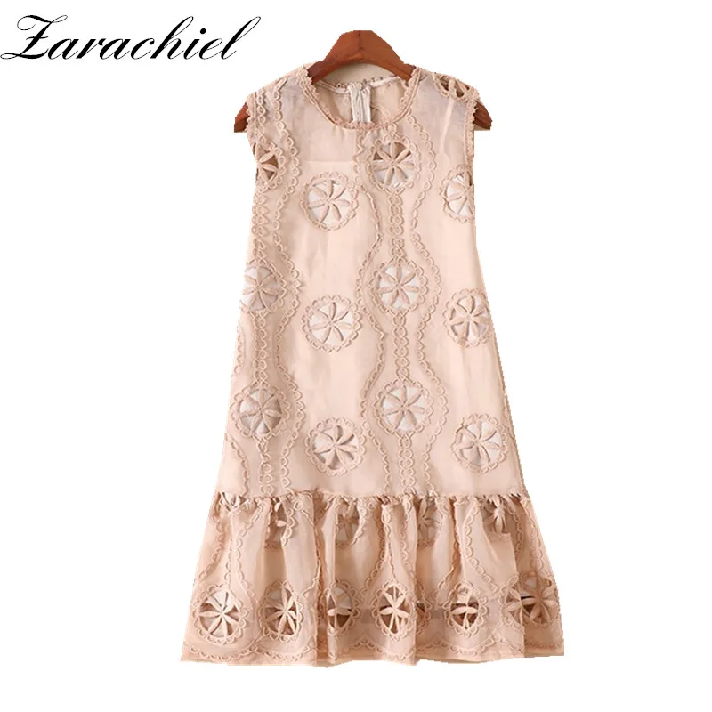 Elegant Floral Embroidery Hollow Out Lace Crochet Ruffles Dress 2019 Summer Women 's Sleeveless O-neck A-Line Mini Vest Dress
Elegant Floral Embroidery Hollow Out Lace Crochet Ruffles Dress 2019 Summer Women 's Sleeveless O-neck A-Line Mini Vest Dress