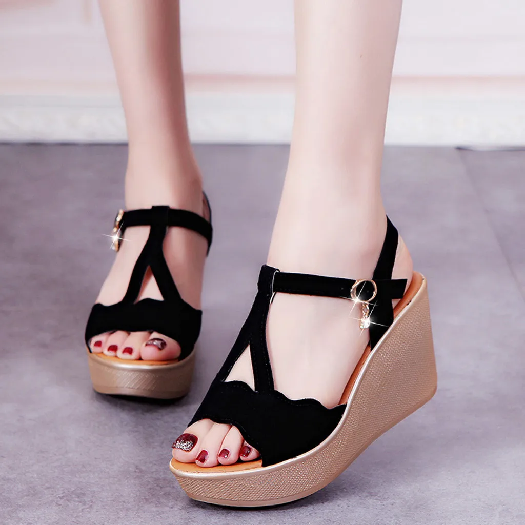 pearl platform buckle strap woman Sandal Rome solid Casual Wedges Sandal Shoes women sandals platform high heel chaussure
pearl platform buckle strap woman Sandal Rome solid Casual Wedges Sandal Shoes women sandals platform high heel chaussure