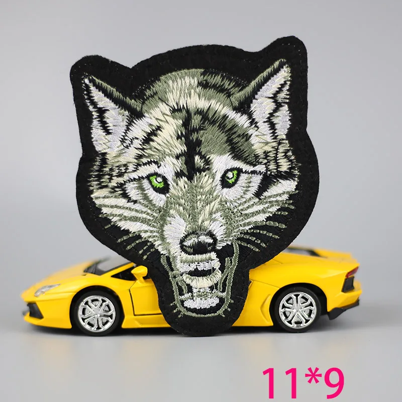 1pc fashion big Wolf Iron On Embroidered Patch For Cloth Cartoon Badge Garment Appliques Accessory
1pc fashion big Wolf Iron On Embroidered Patch For Cloth Cartoon Badge Garment Appliques Accessory